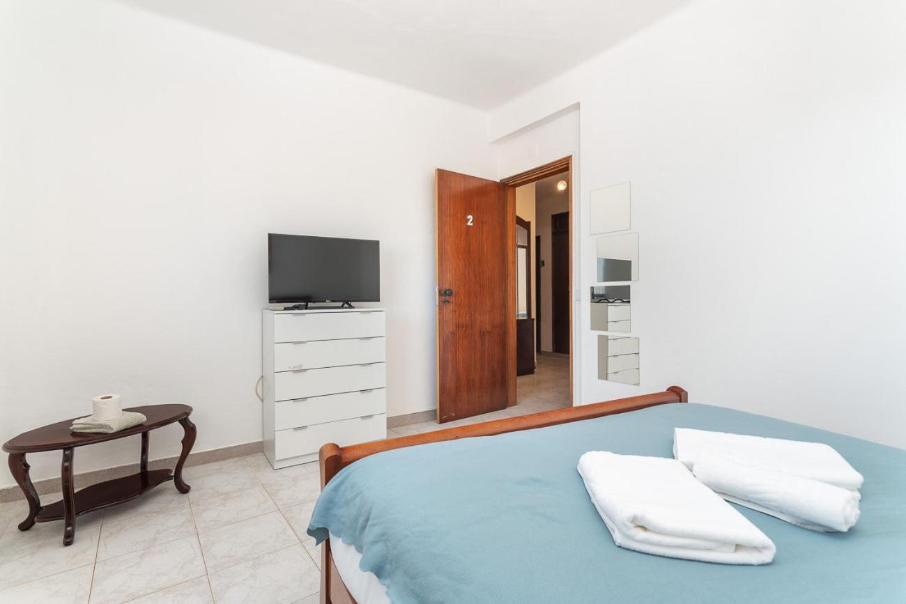 Blife Marya Private Rooms - Airport Stay FAO Exteriör bild
