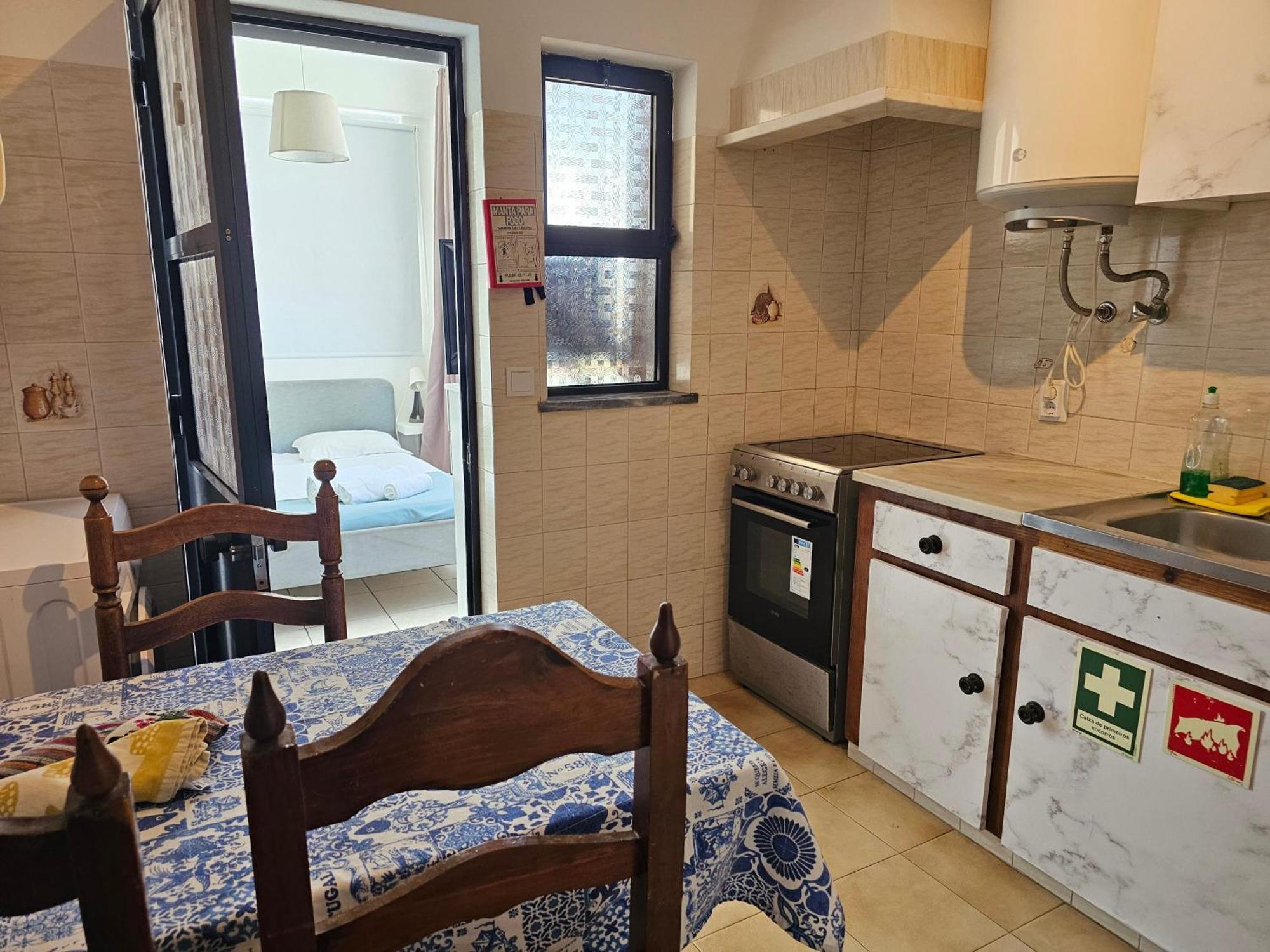 Blife Marya Private Rooms - Airport Stay FAO Rum bild