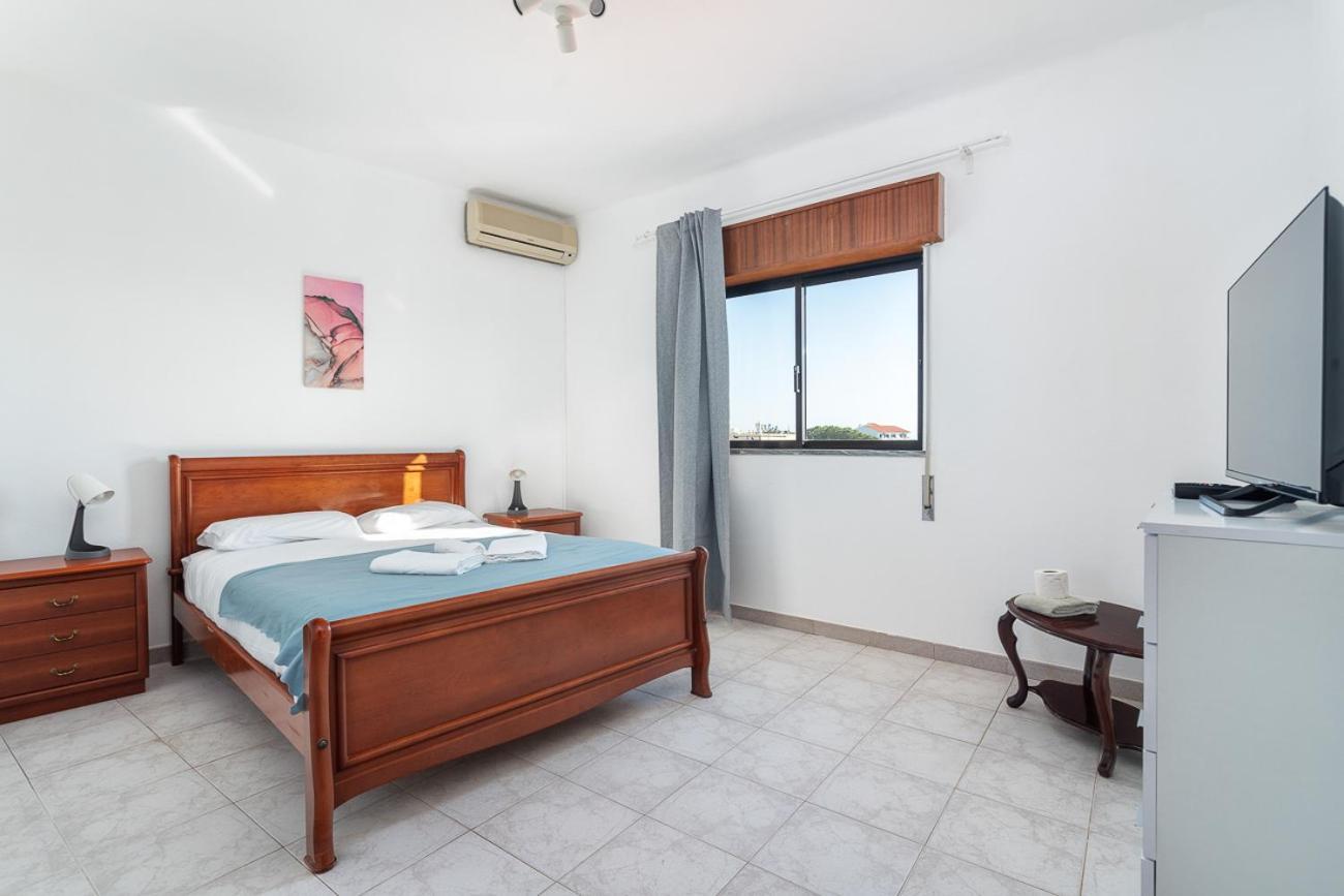 Blife Marya Private Rooms - Airport Stay FAO Rum bild