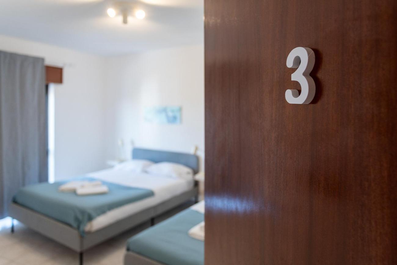 Blife Marya Private Rooms - Airport Stay FAO Rum bild