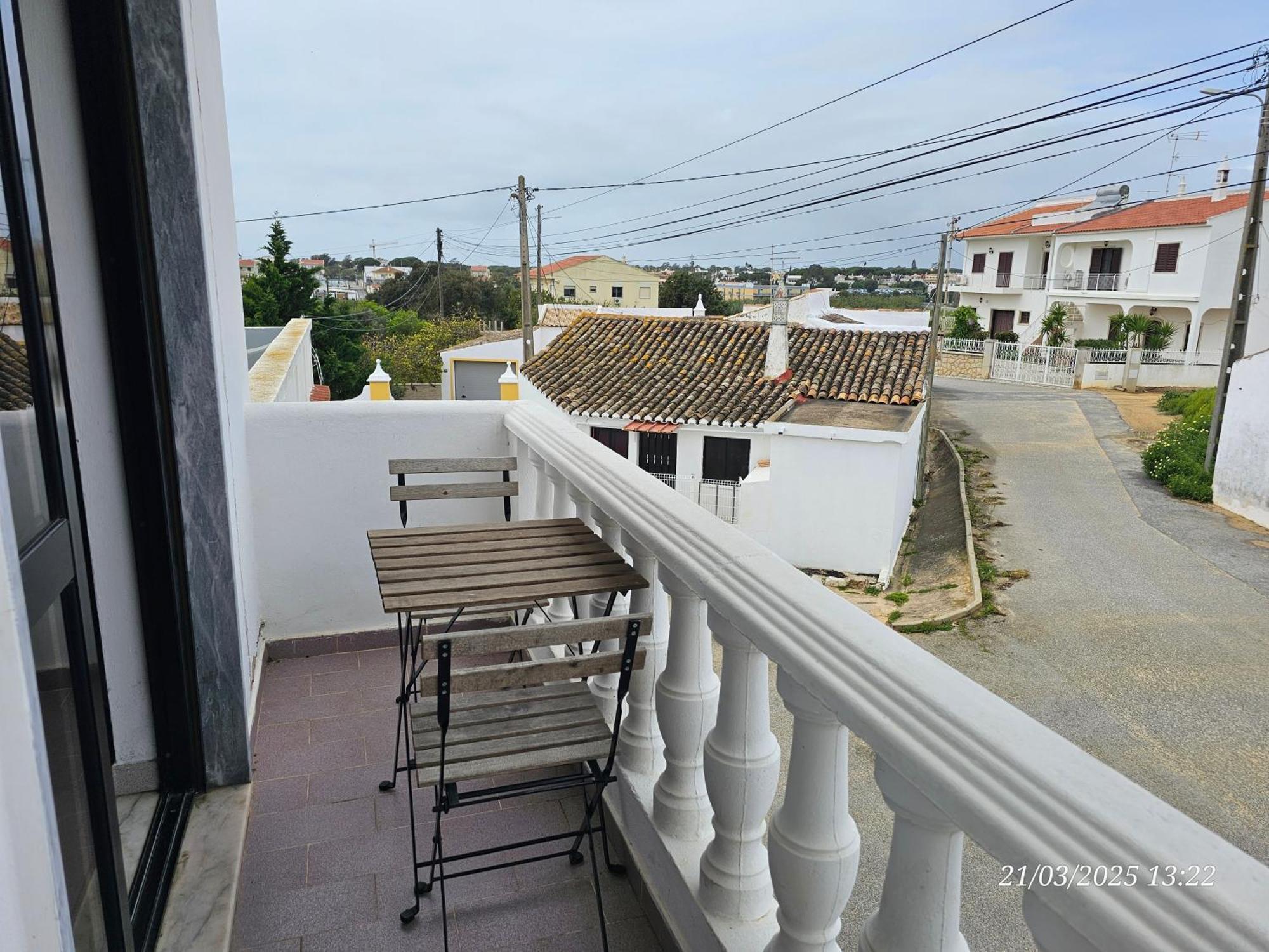 Blife Marya Private Rooms - Airport Stay FAO Rum bild